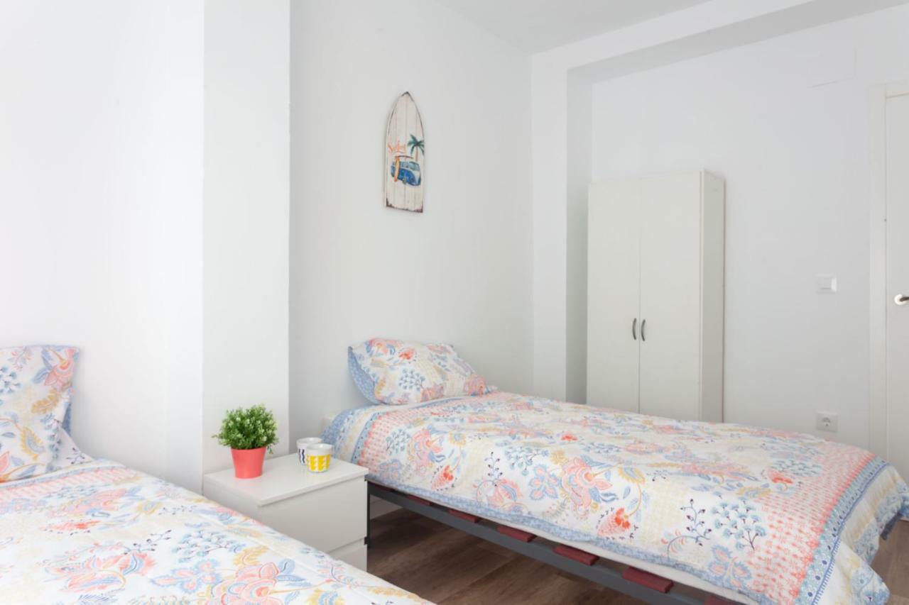 Apartamentos El Paraiso 로그로노 외부 사진
