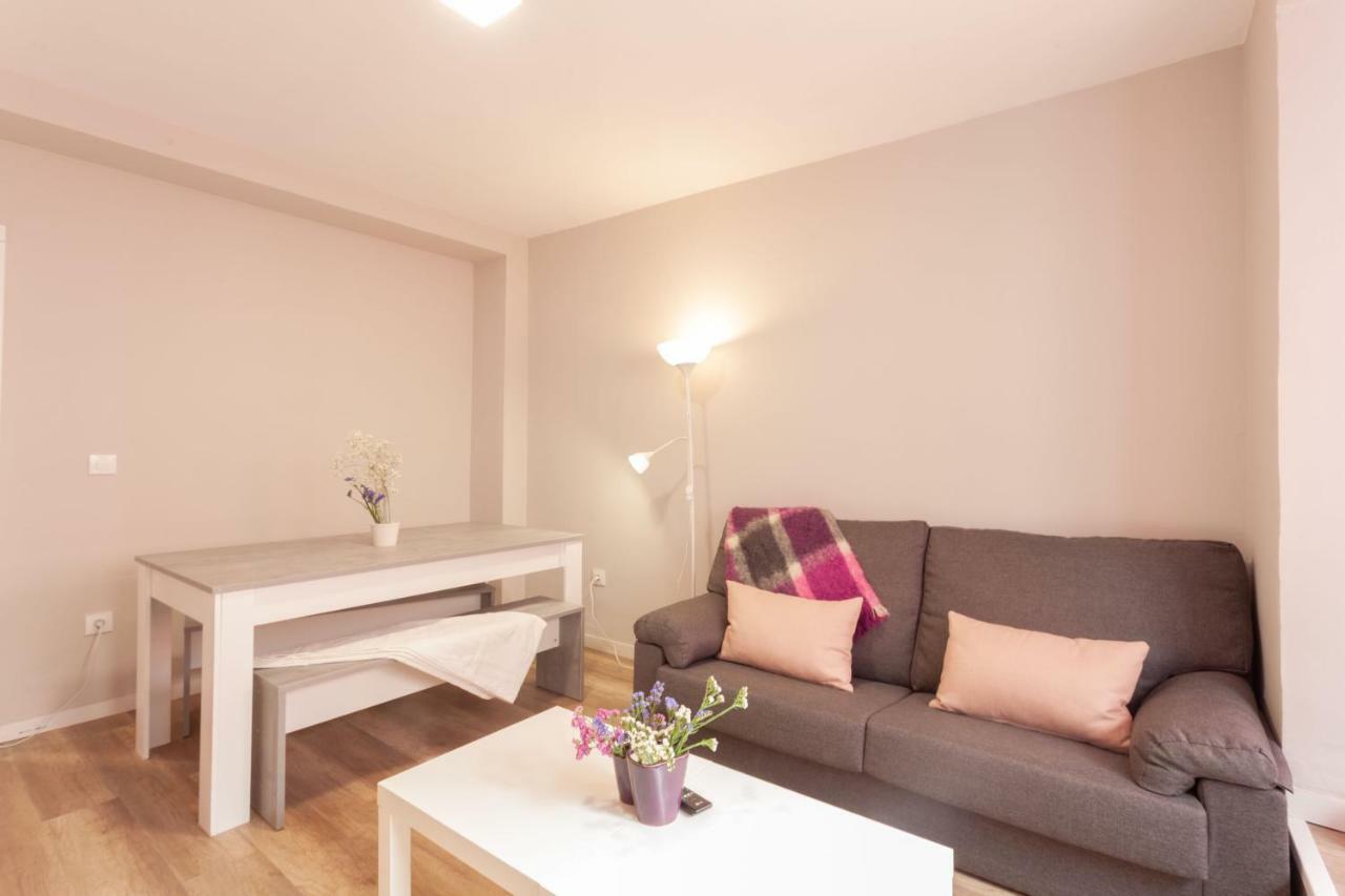 Apartamentos El Paraiso 로그로노 외부 사진