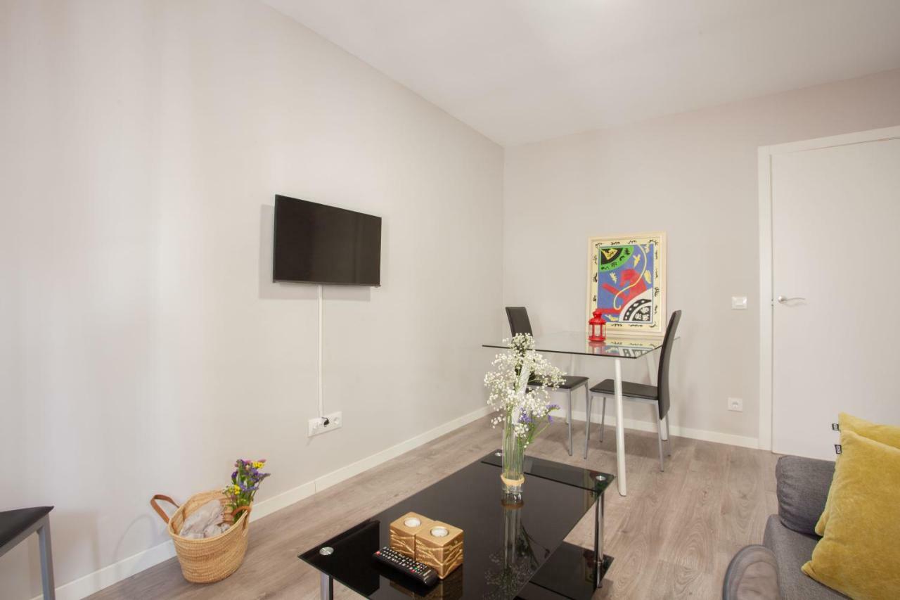 Apartamentos El Paraiso 로그로노 외부 사진
